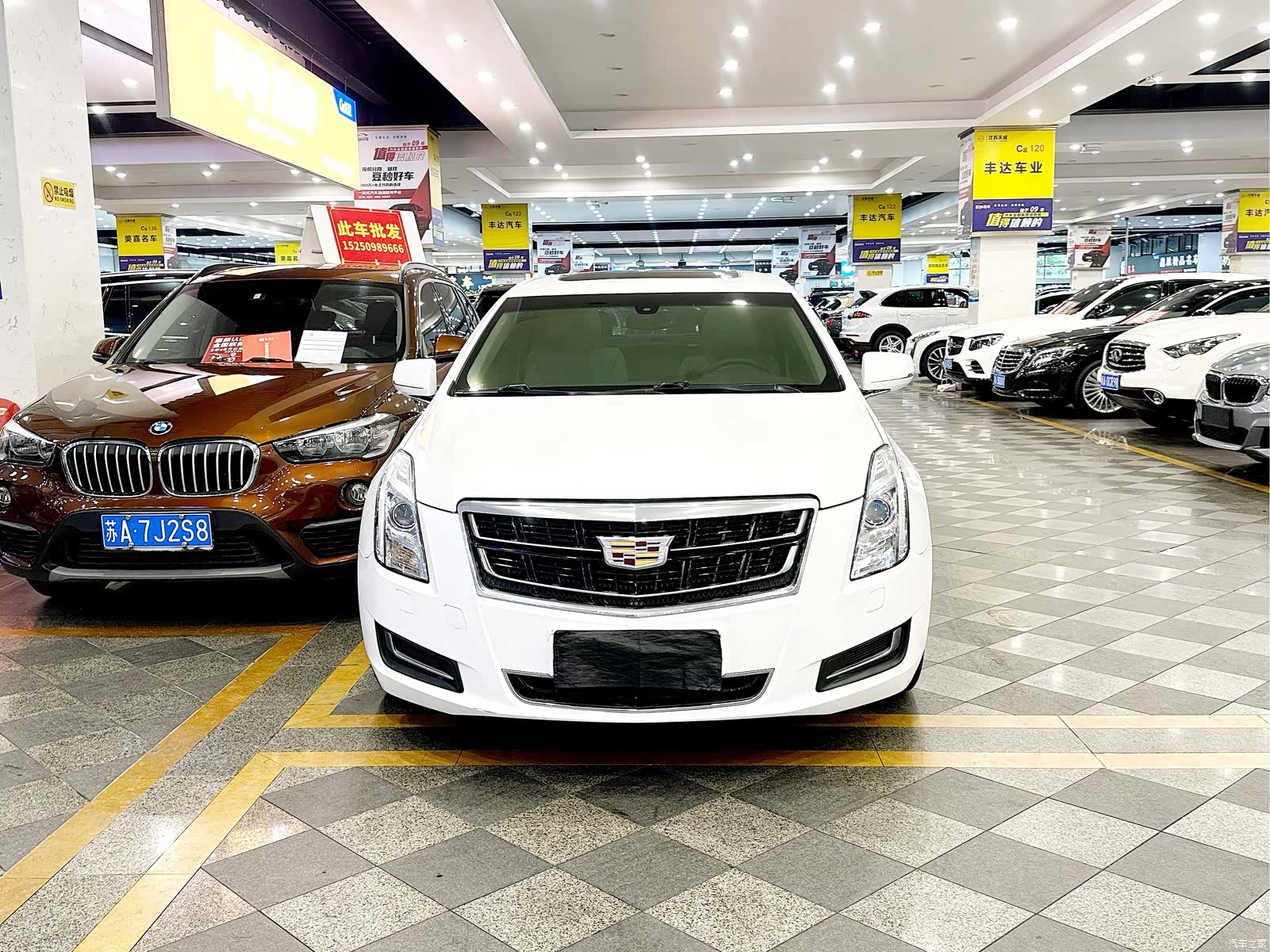 Cadillac XTS, 2016 2