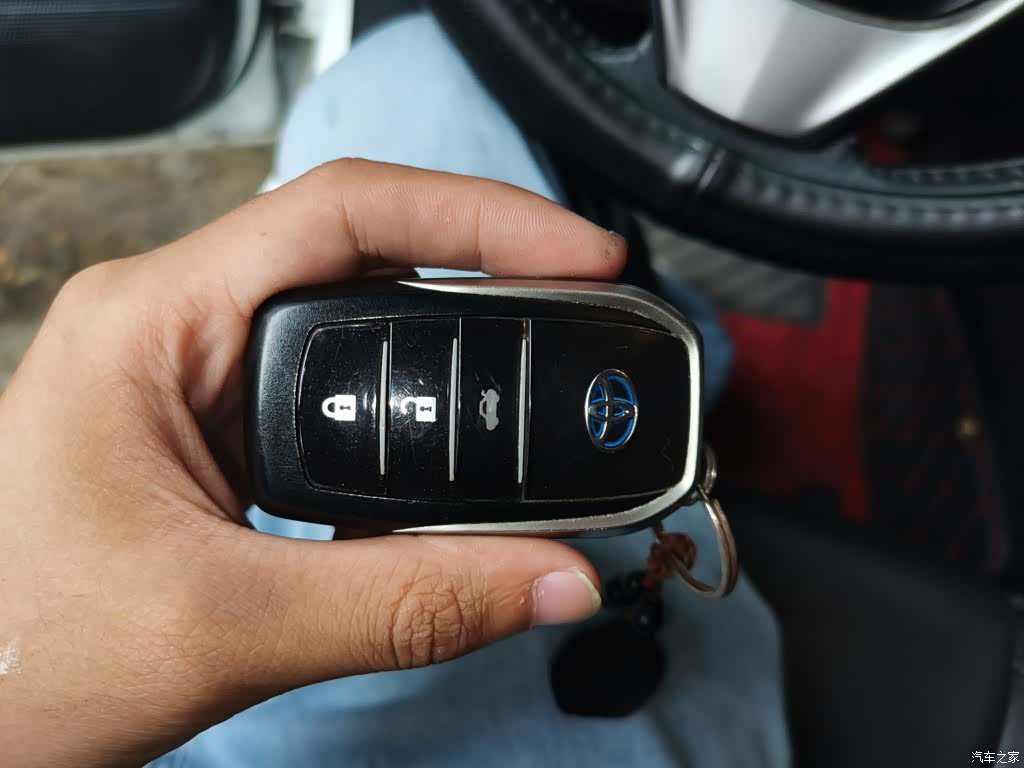 Toyota Corolla, 2016 12