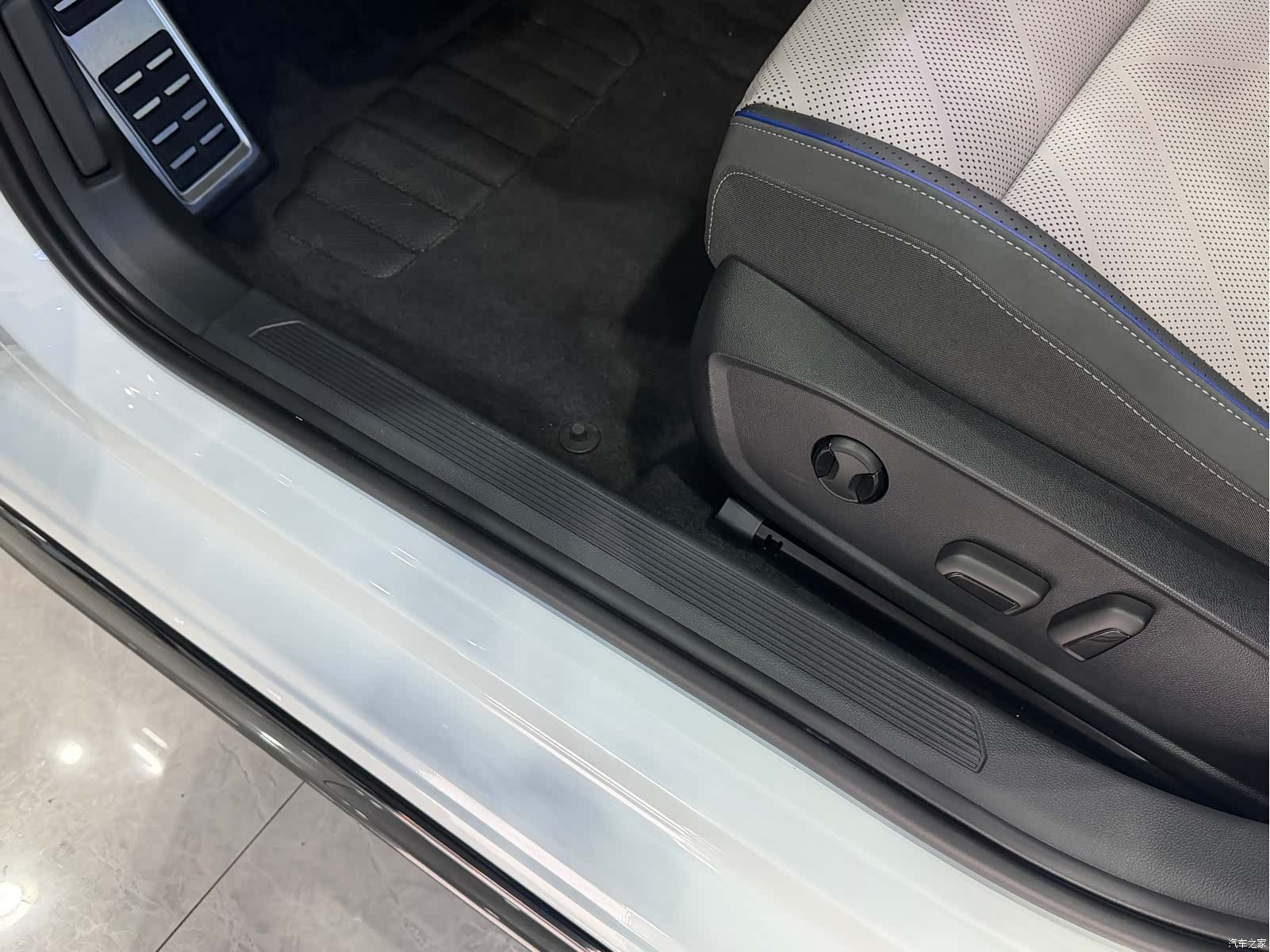 Volkswagen Golf, 2025 11