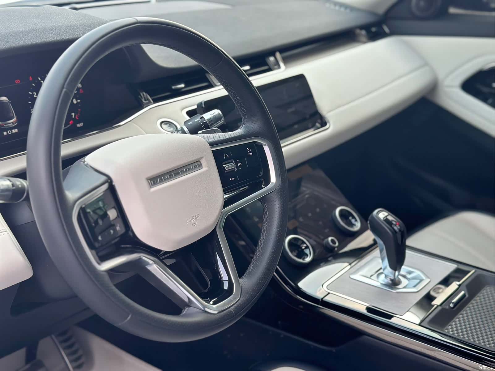 Land Rover Range Rover, 2023 9