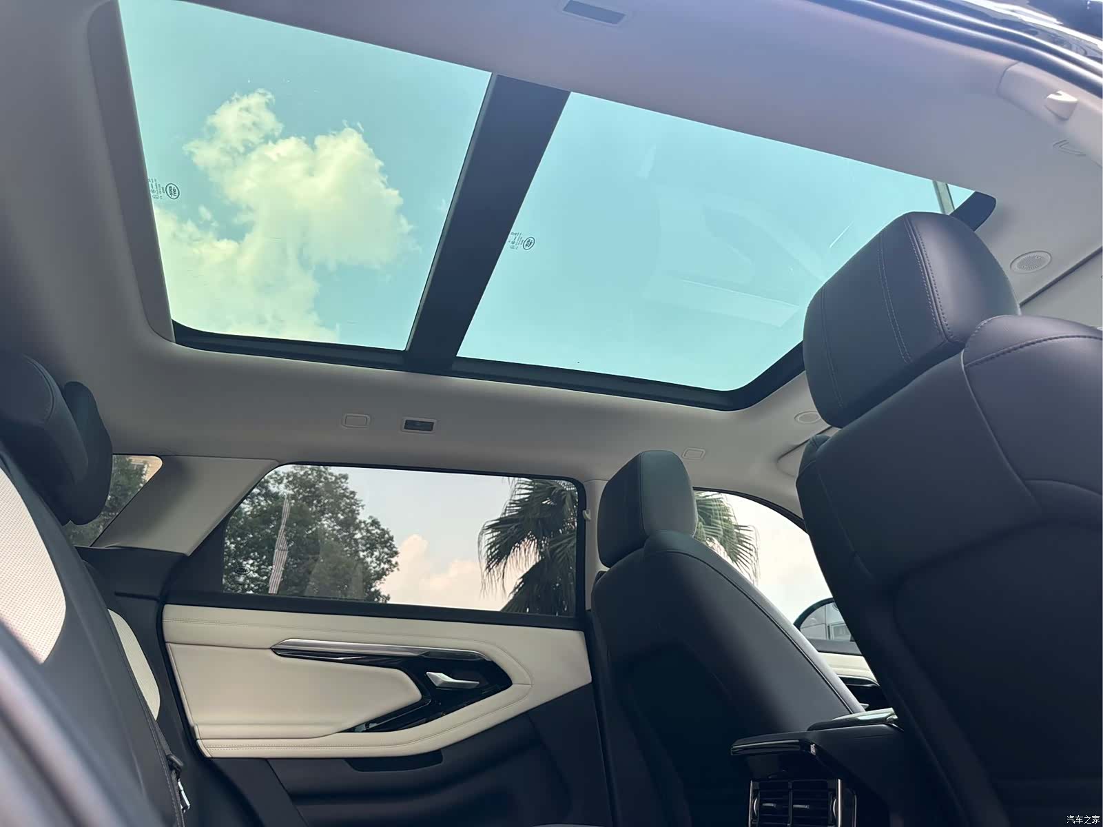 Land Rover Range Rover, 2023 19