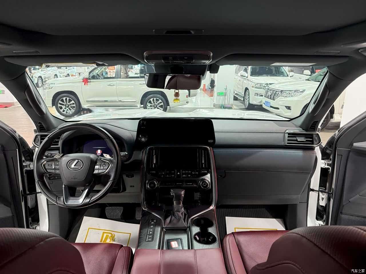 Lexus LX, 2024 все фото