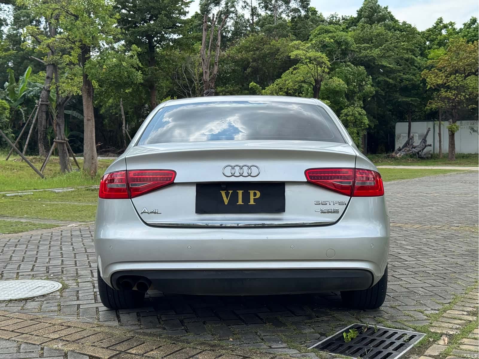 Audi A4L, 2013 16