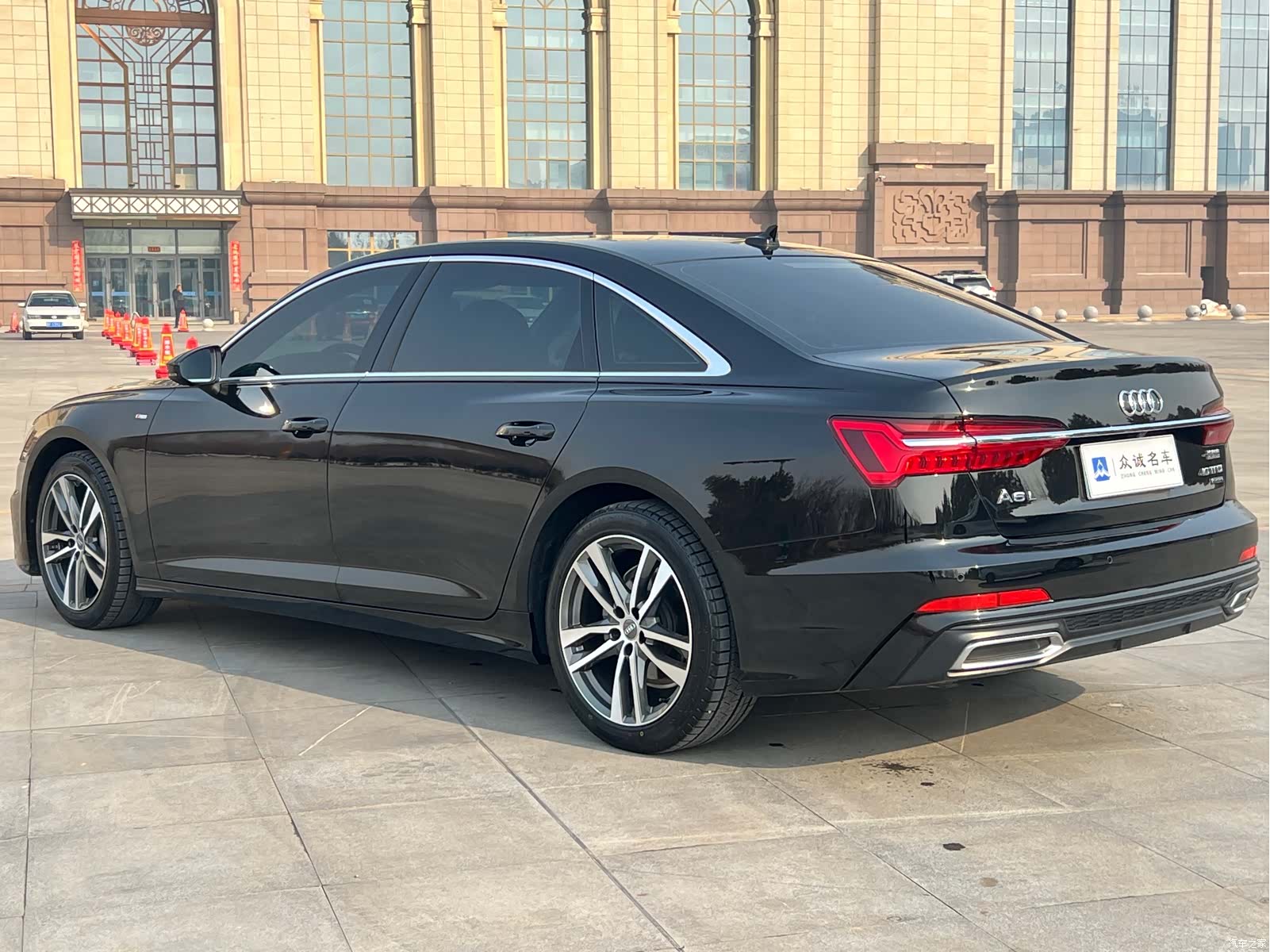 Audi A6L, 2020 9