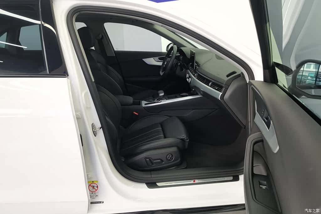 Audi A4L, 2023 8