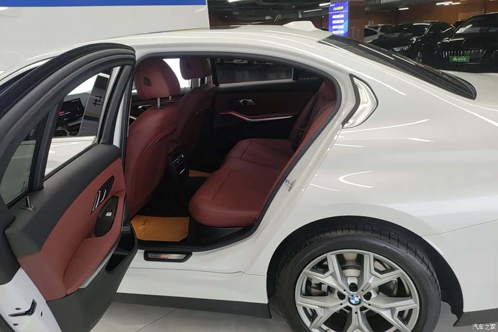 BMW i3, 2025 11