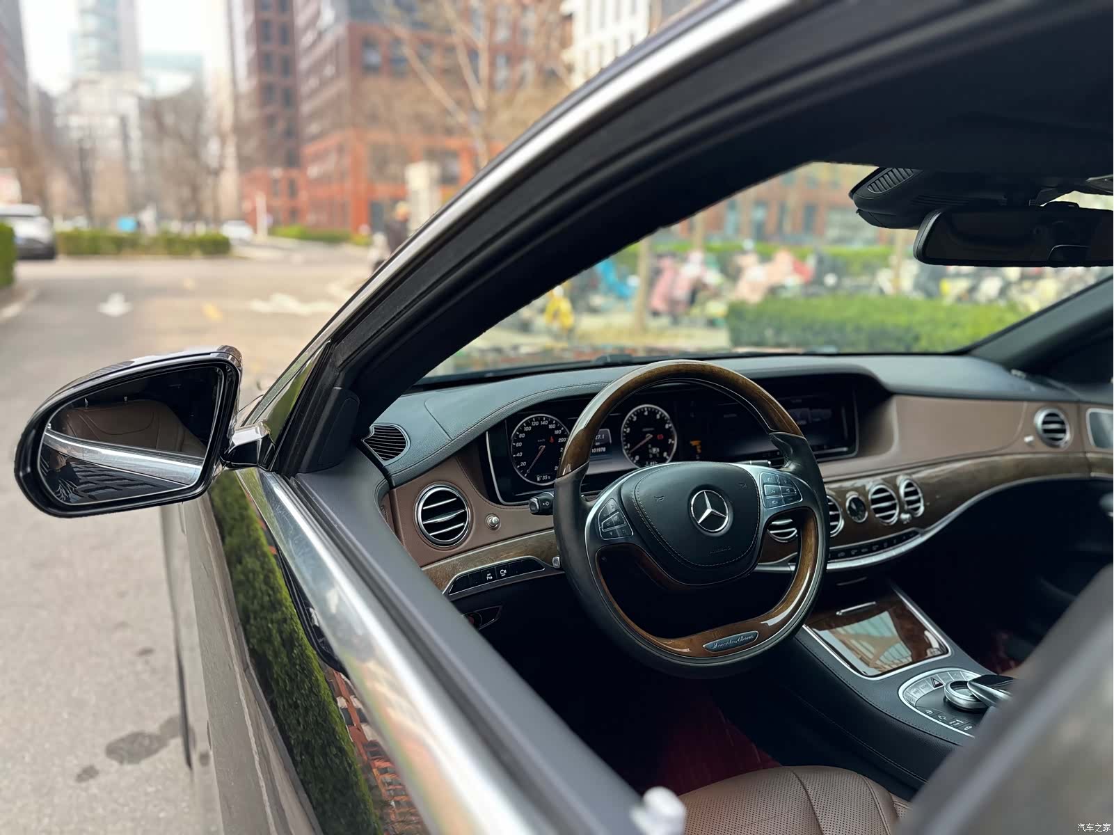 Mercedes-Benz S-Class, 2015 17