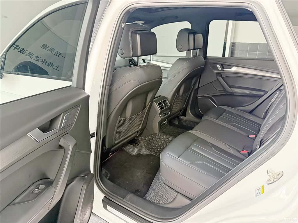 Audi Q5L, 2024 8