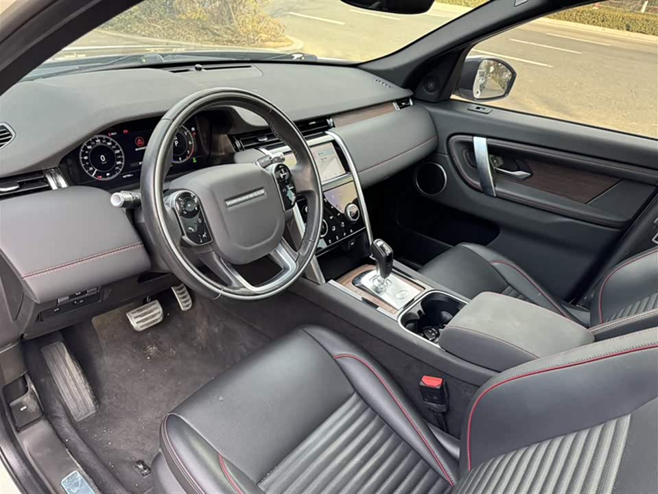 Land Rover Discover sports