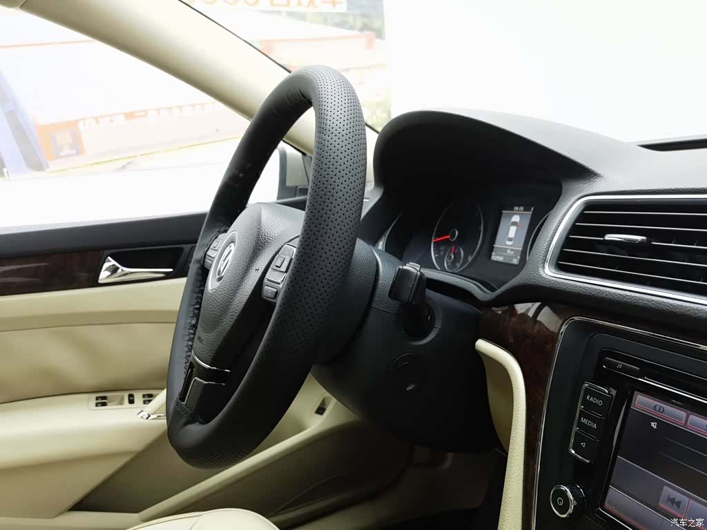 Volkswagen Passat, 2014 22