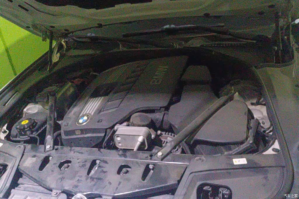 BMW 5 Series, 2012 10