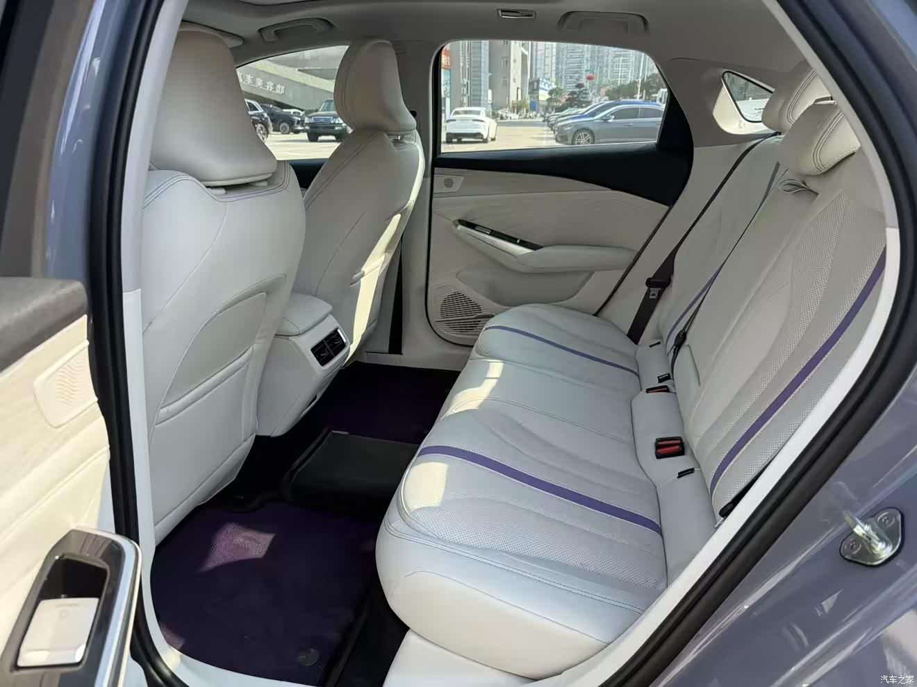 Geely Preface, 2024 7