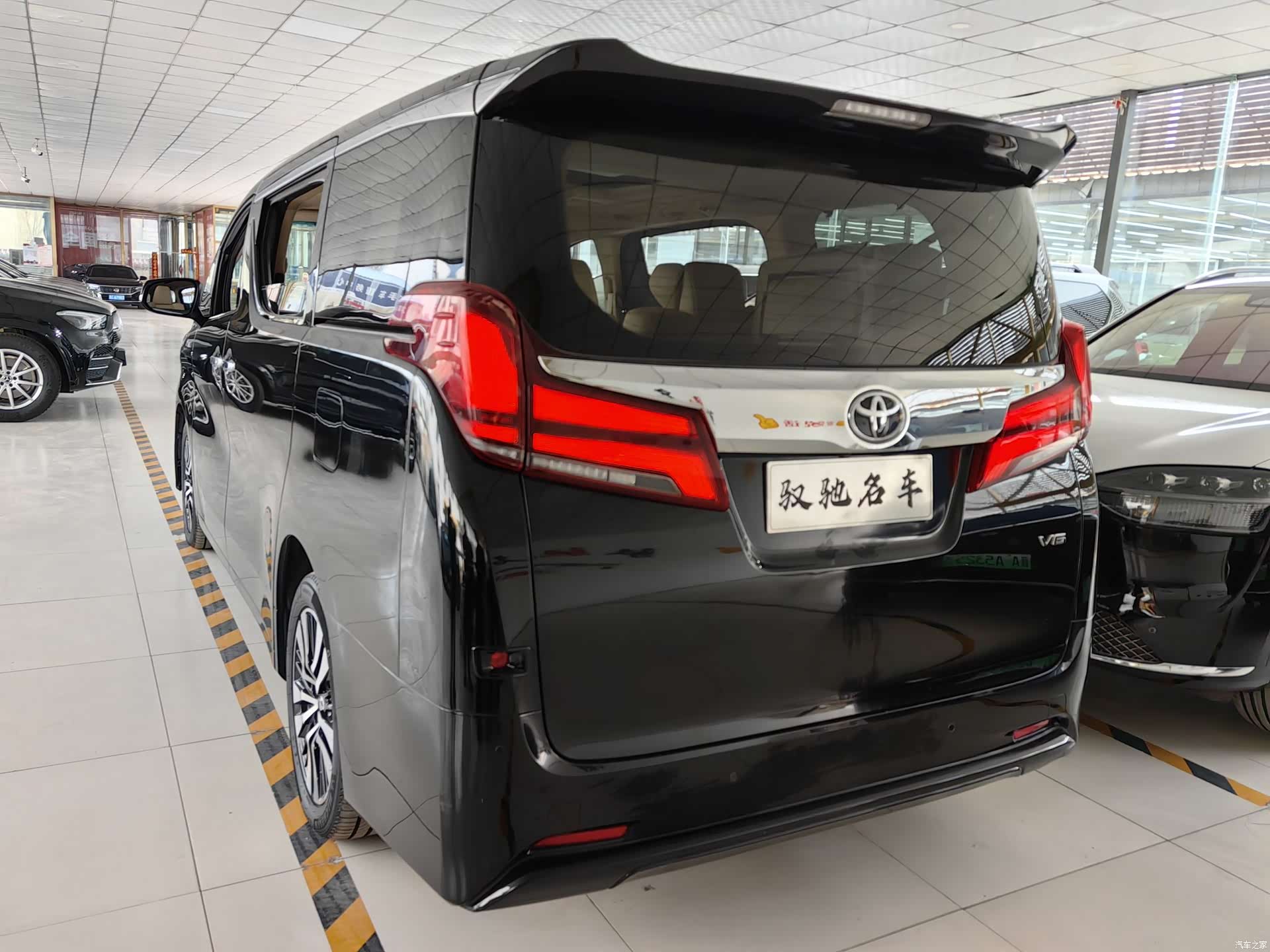 Toyota Alphard, 2018 17