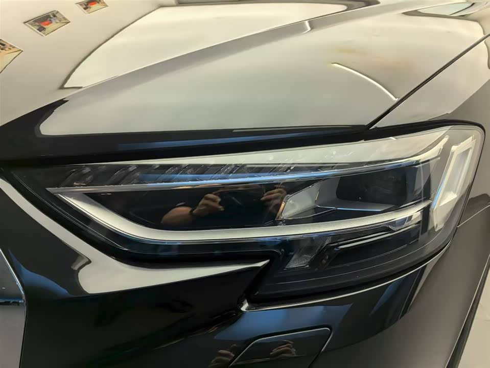 Audi A8 Audi A8