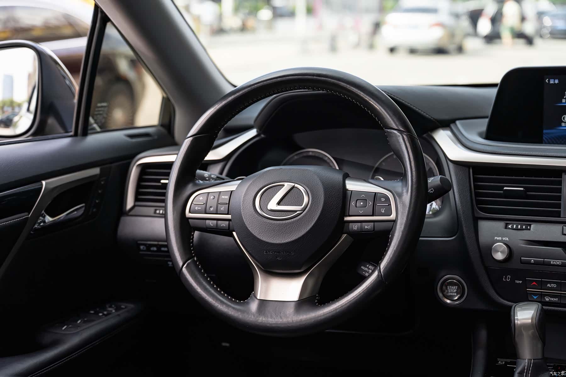 Lexus RX, 2022 14