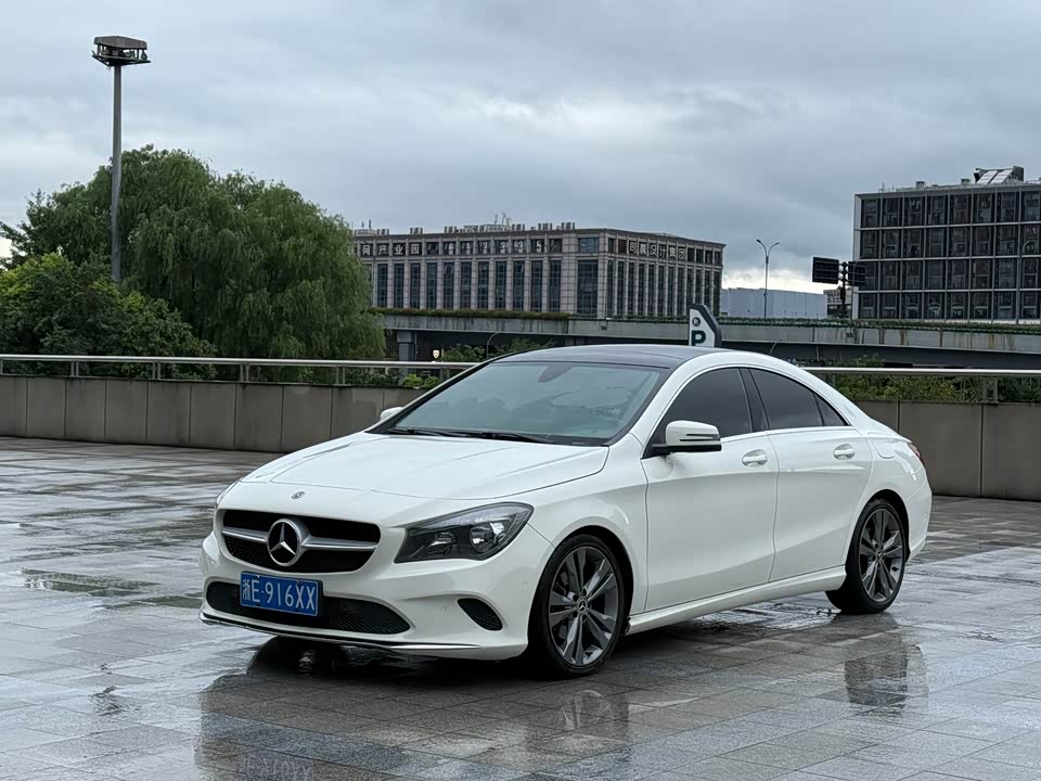 Mercedes-Benz CLA