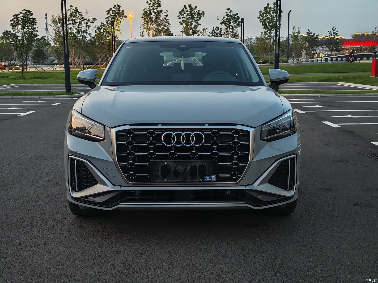 Audi Q2L, 2022 2
