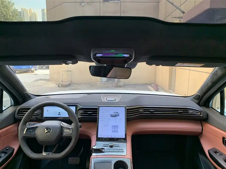 NIO EC6
