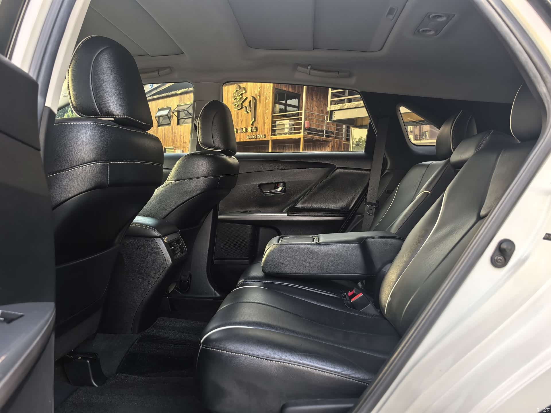 Toyota Venza, 2014 8