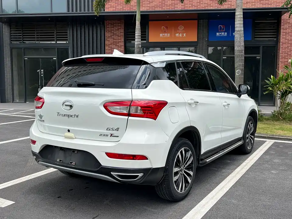 Trumpchi Trumpchi GS4
