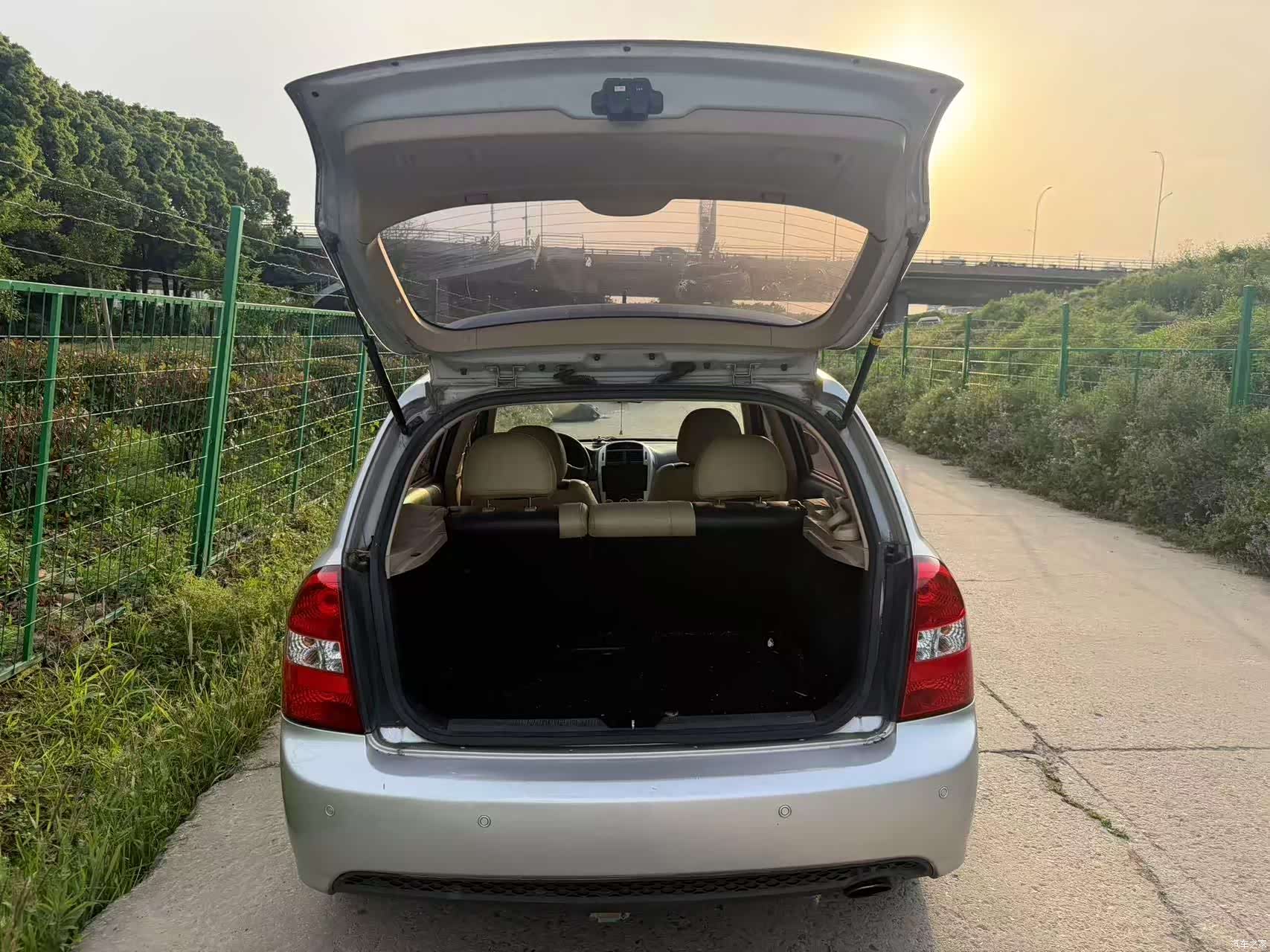 Kia 1.6, 2009 8