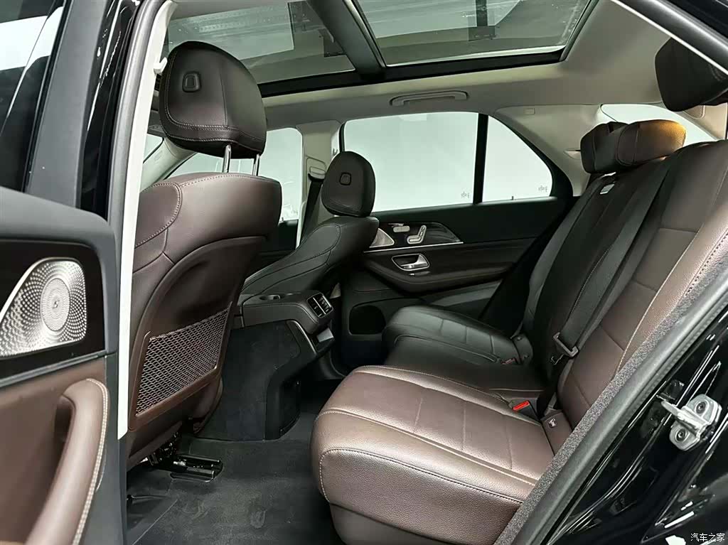 Mercedes-Benz GLE, 2022 13