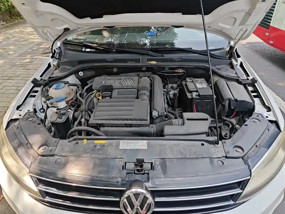 Volkswagen Sagitar Volkswagen Sagitar