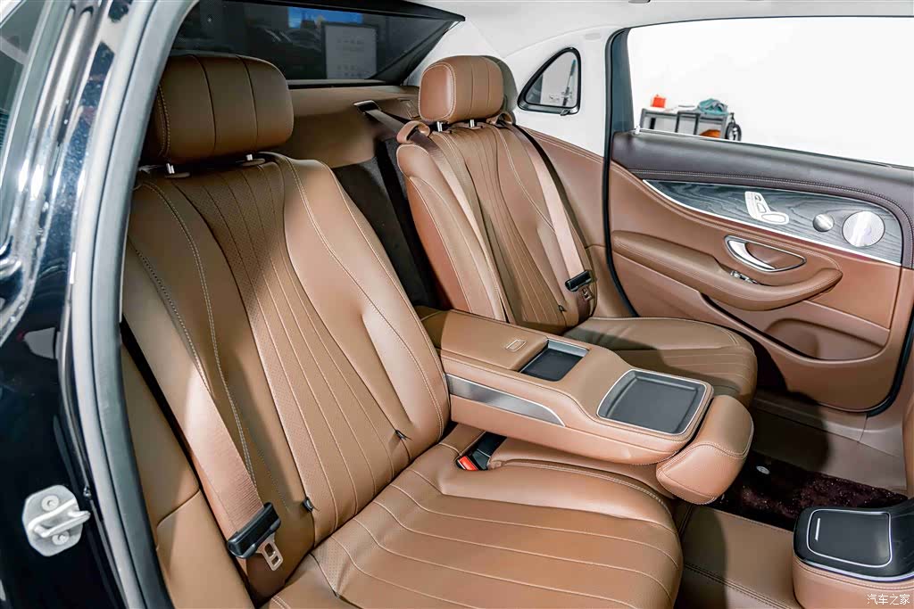 Mercedes-Benz E-Class, 2022 23
