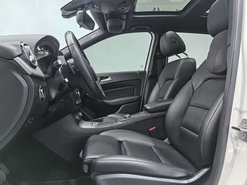 Mercedes-Benz Class B