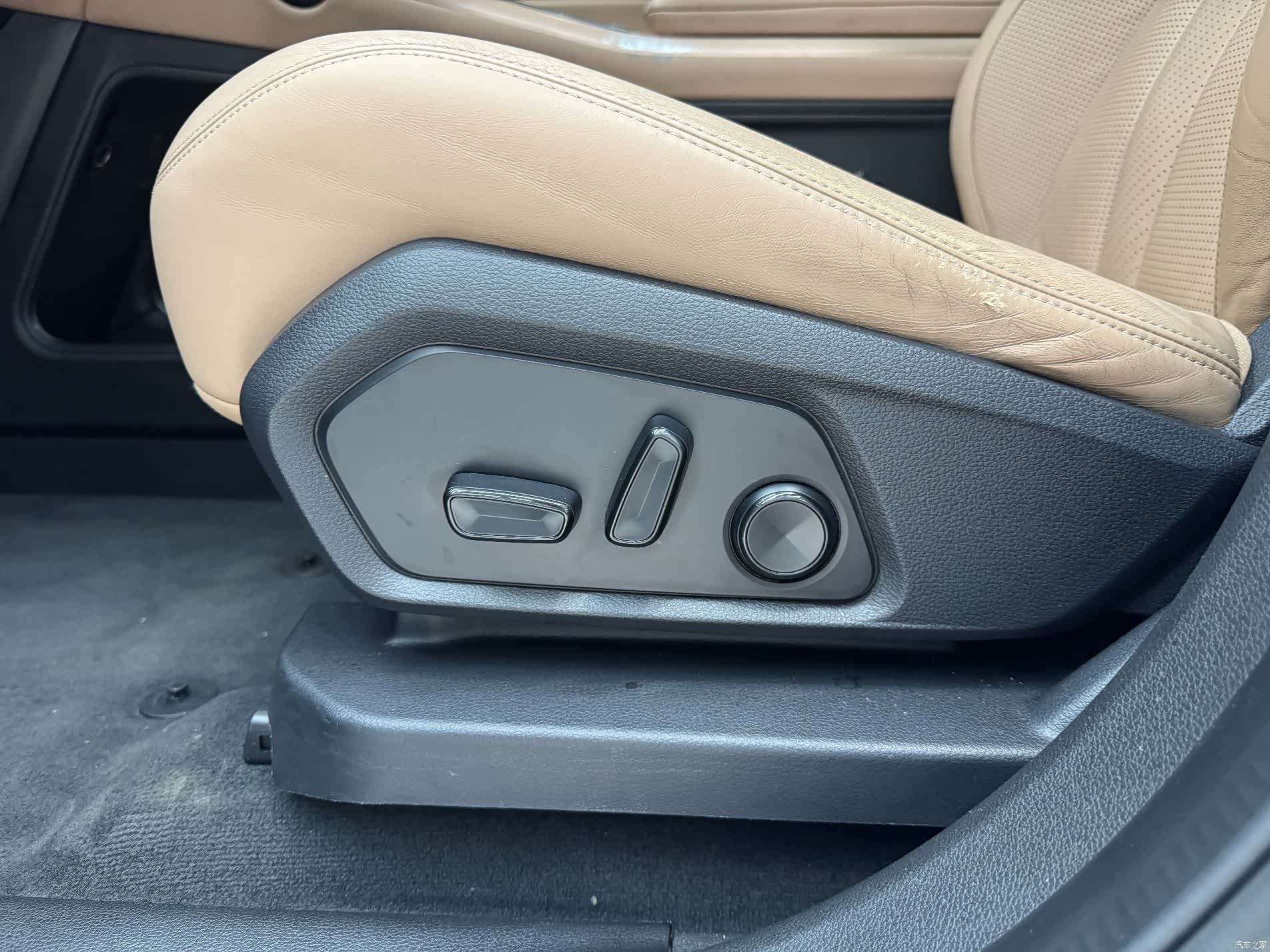 NIO ES8, 2018 10