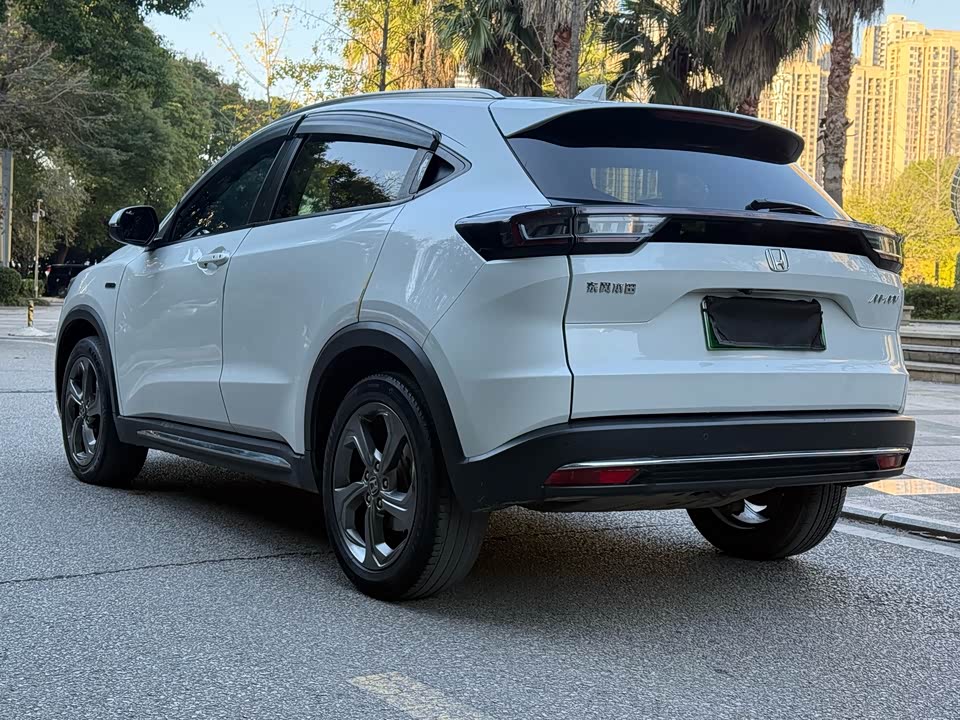 CIIMO Dongfeng Honda M-NV