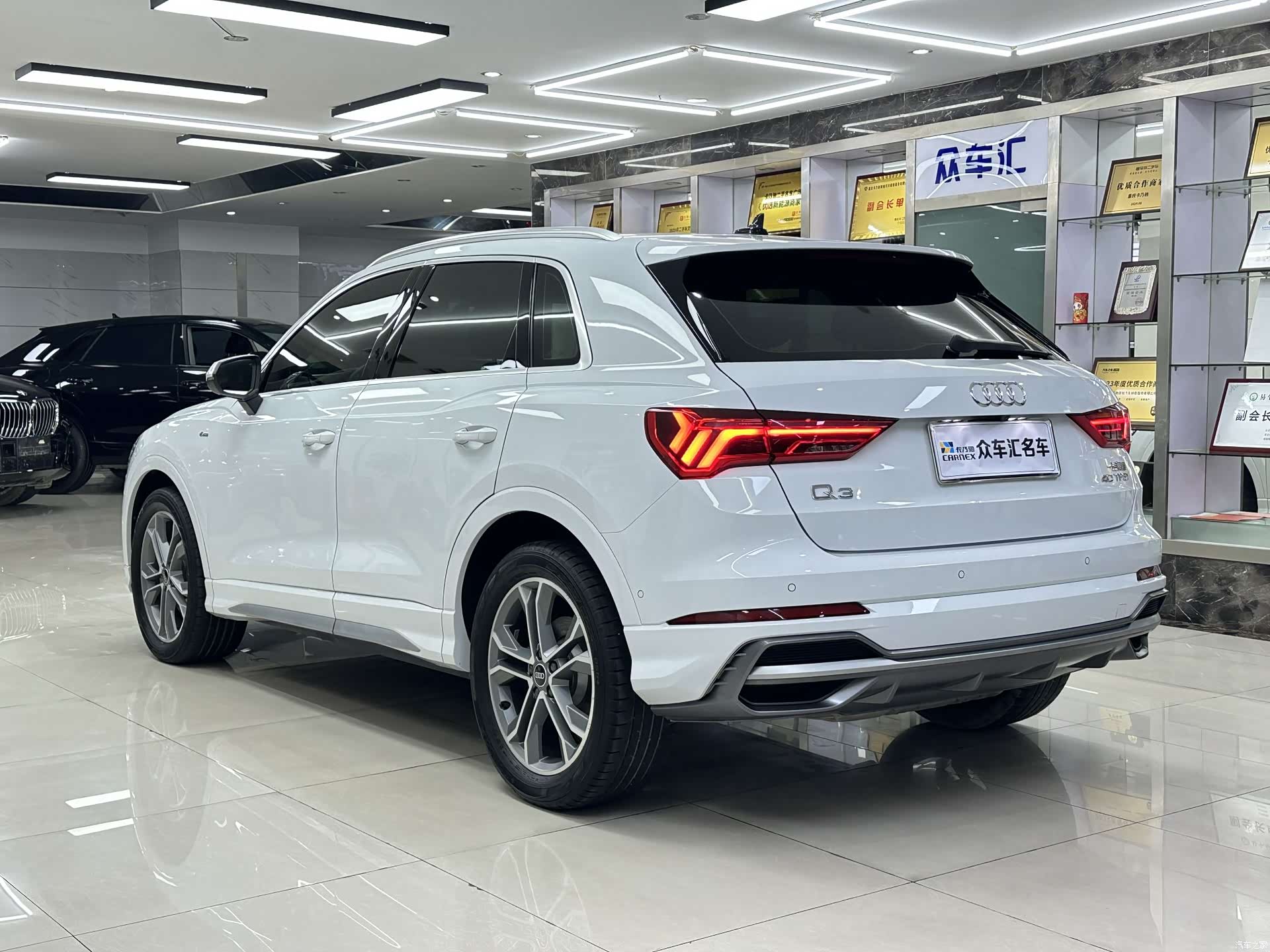 Audi Q3, 2023 6