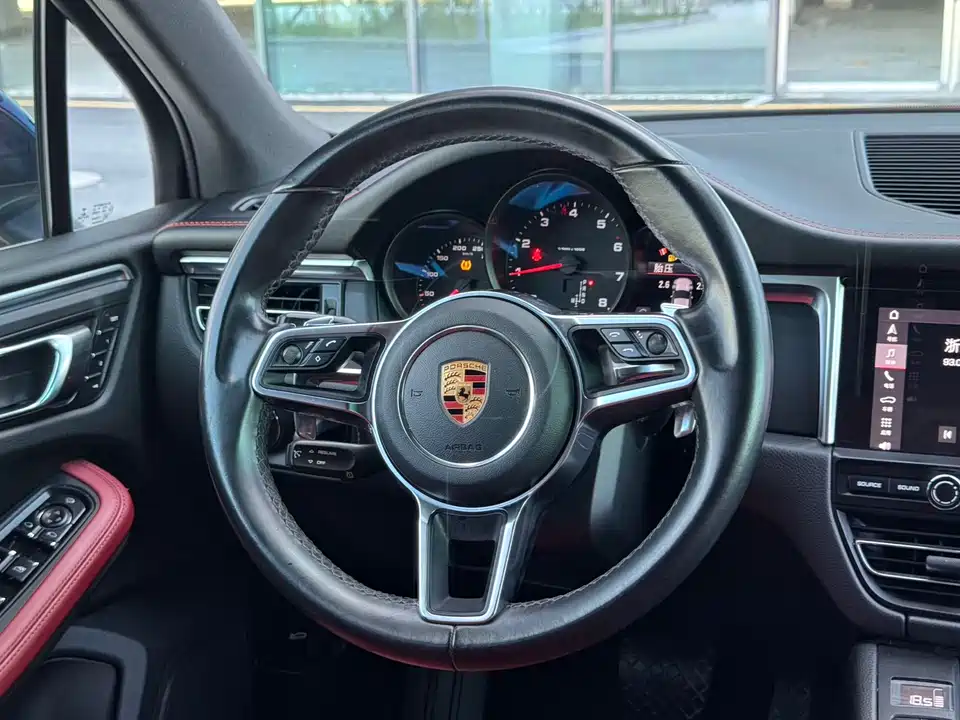 Porsche Macan Porsche Macan