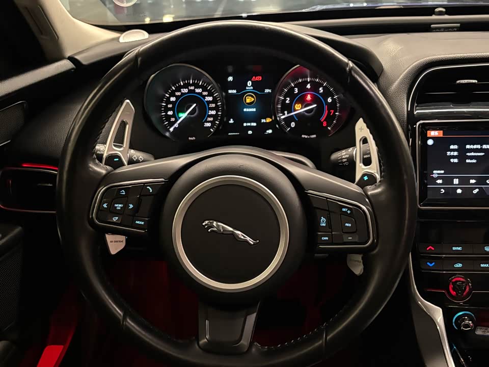 Jaguar XEL