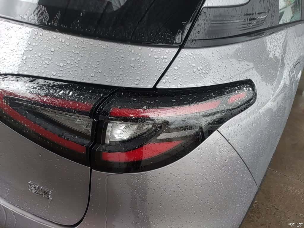 Geely Xingyuan, 2026 8