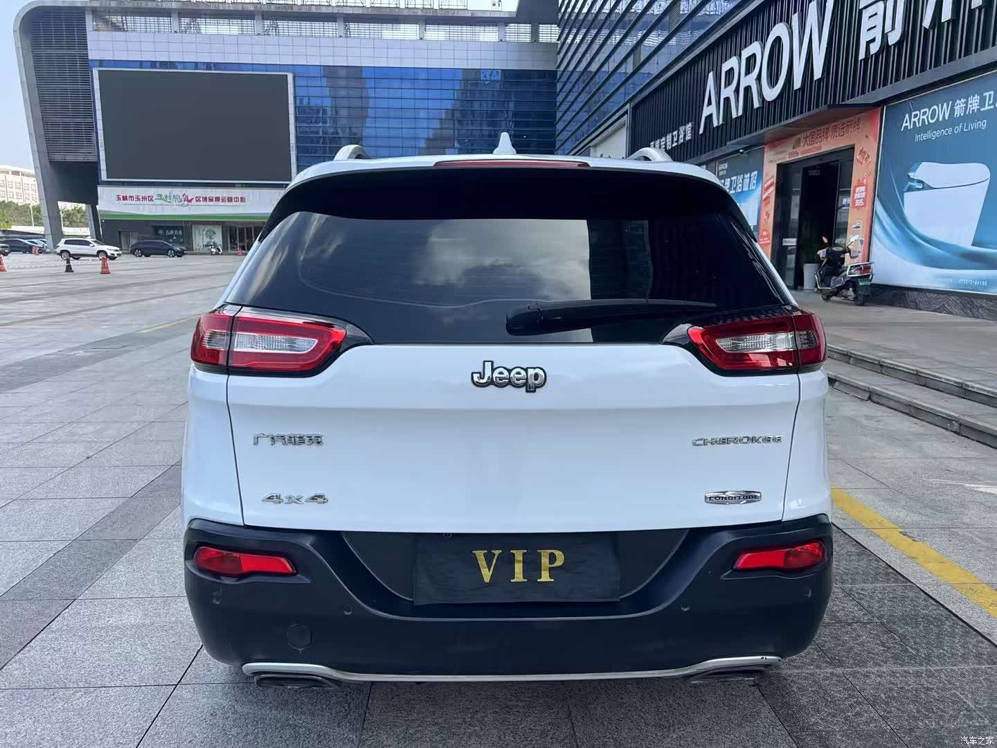 Jeep Cherokee, 2016 все фото