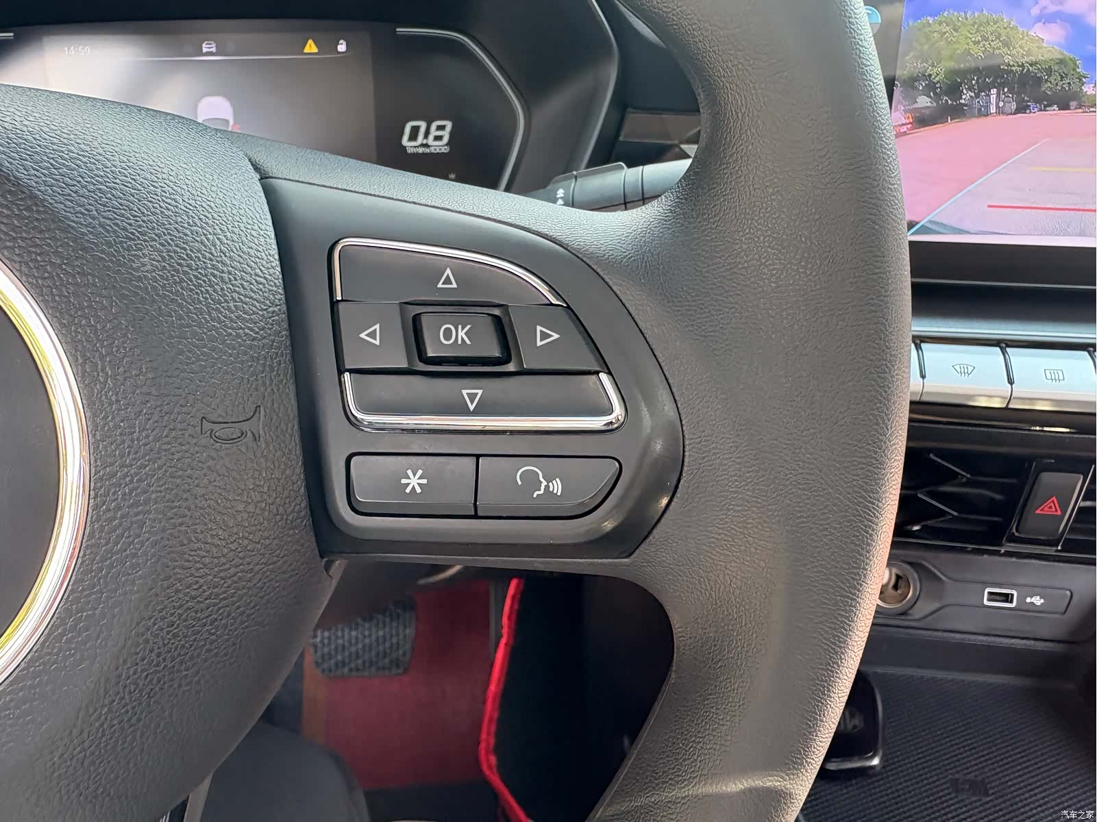 MG MG5, 2023 18