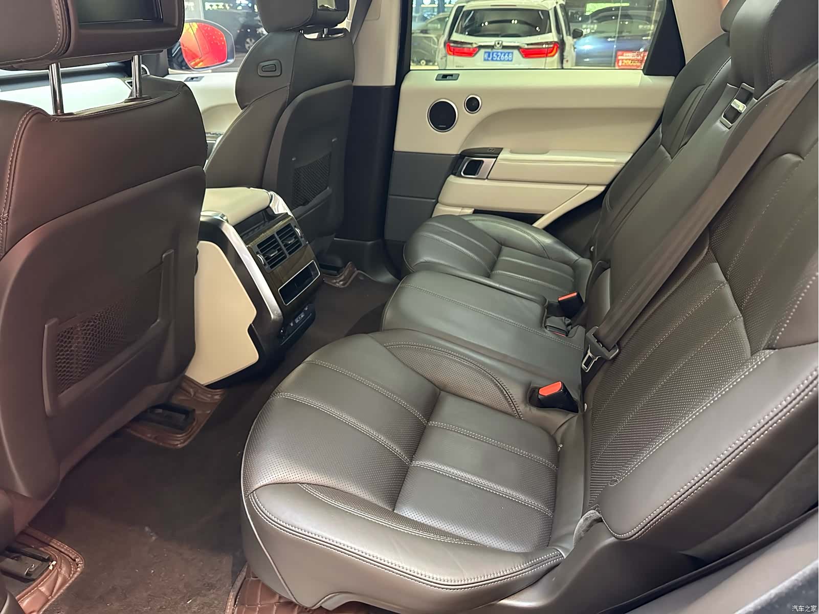 Land Rover Range Rover, 2017 24