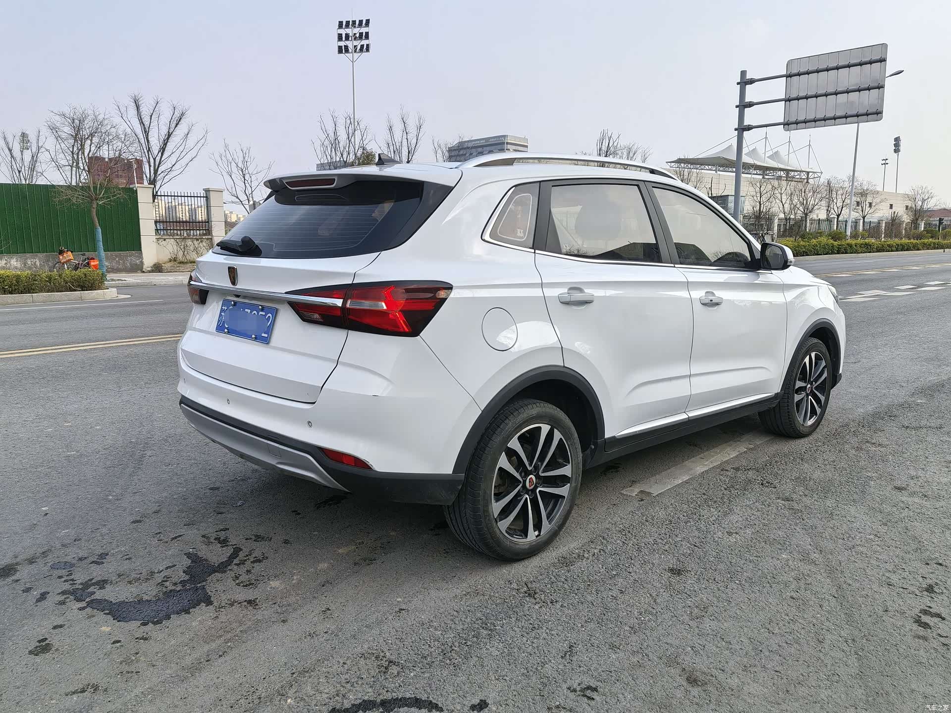 Roewe RX3, 2018 4