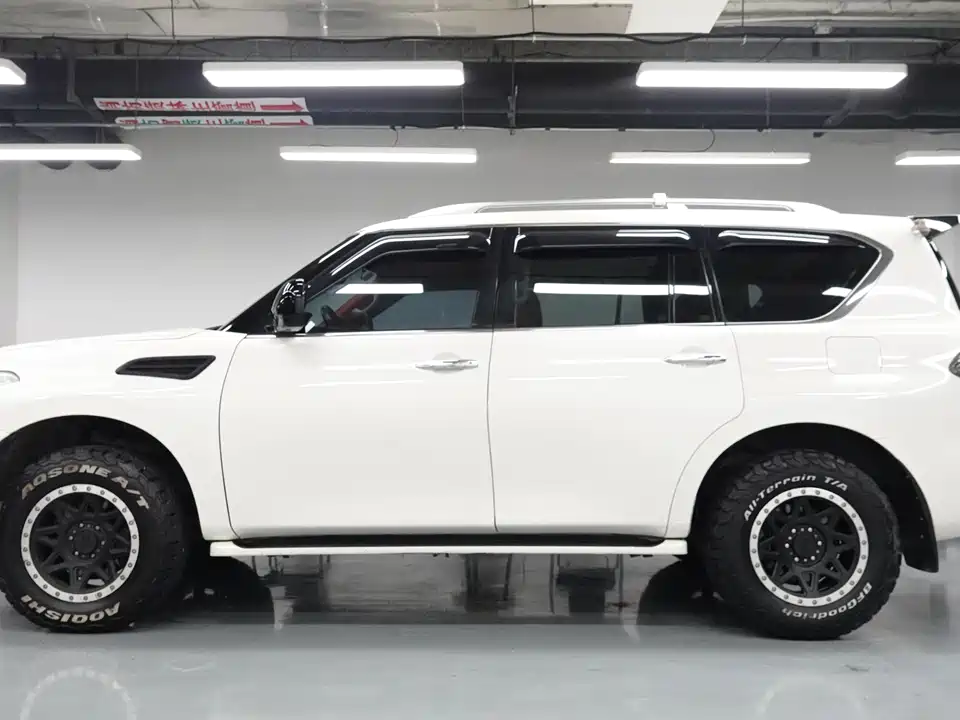 Nissan Toure