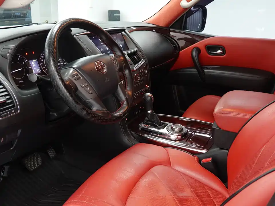 Nissan Toure
