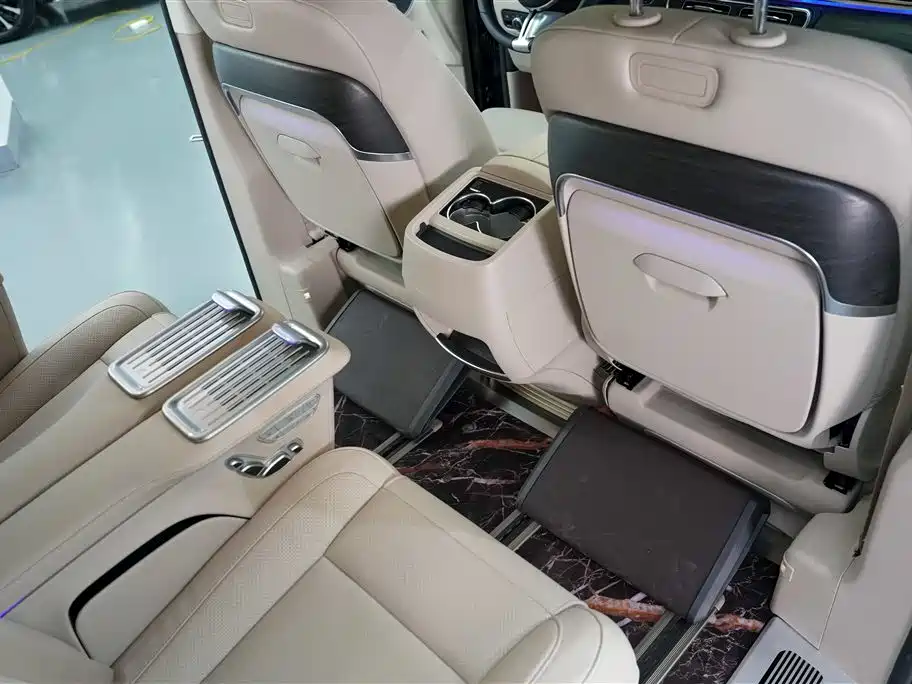 Mercedes-Benz V-class Mercedes-Benz V-class
