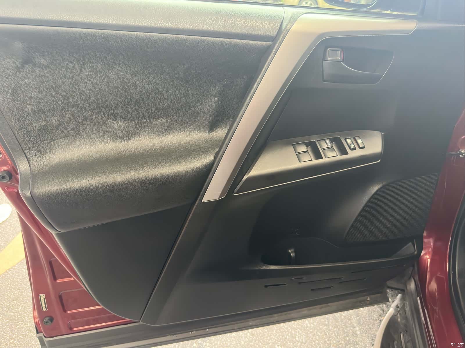 Toyota RAV4, 2017 14