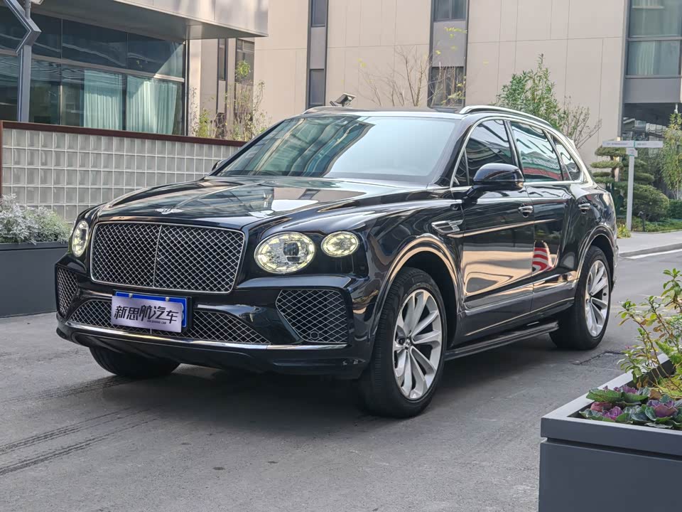 Bentley Tim Yue