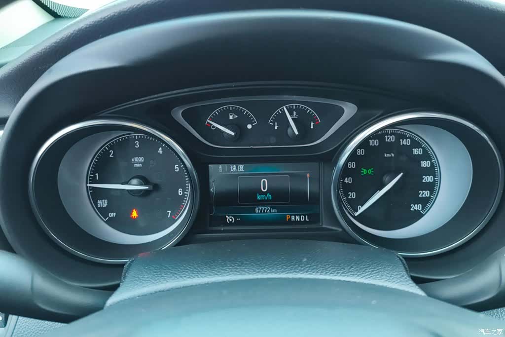 Buick Envision Plus, 2019 14