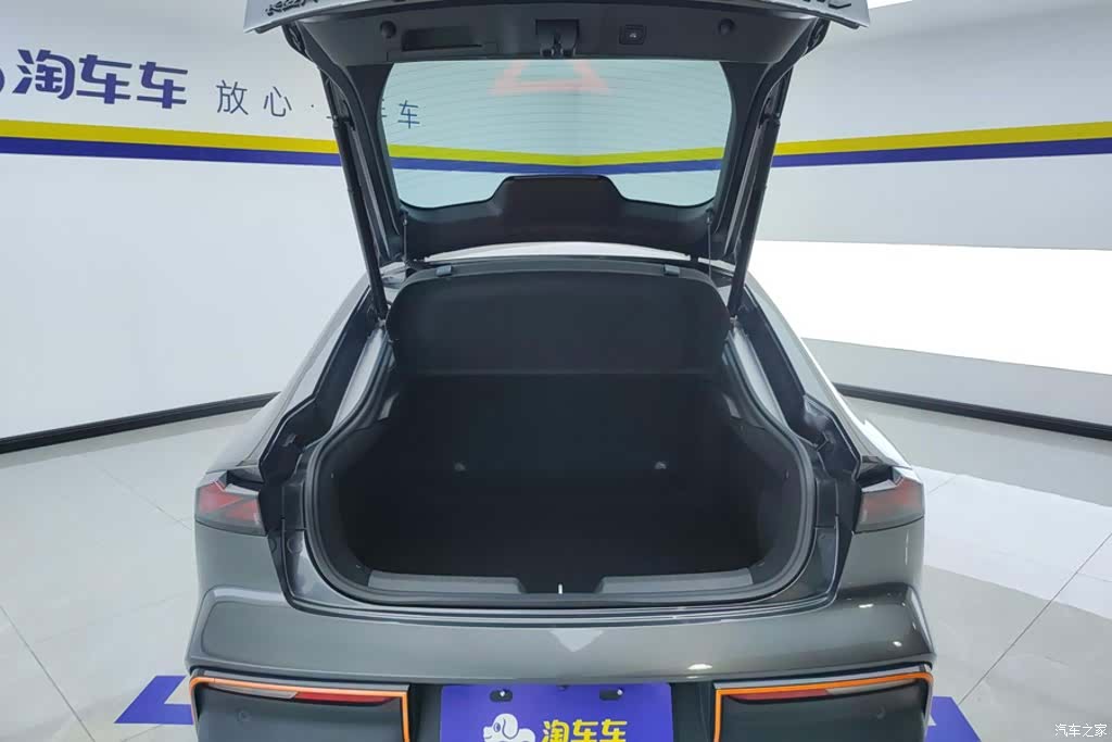 Changan UNI-V, 2023 4