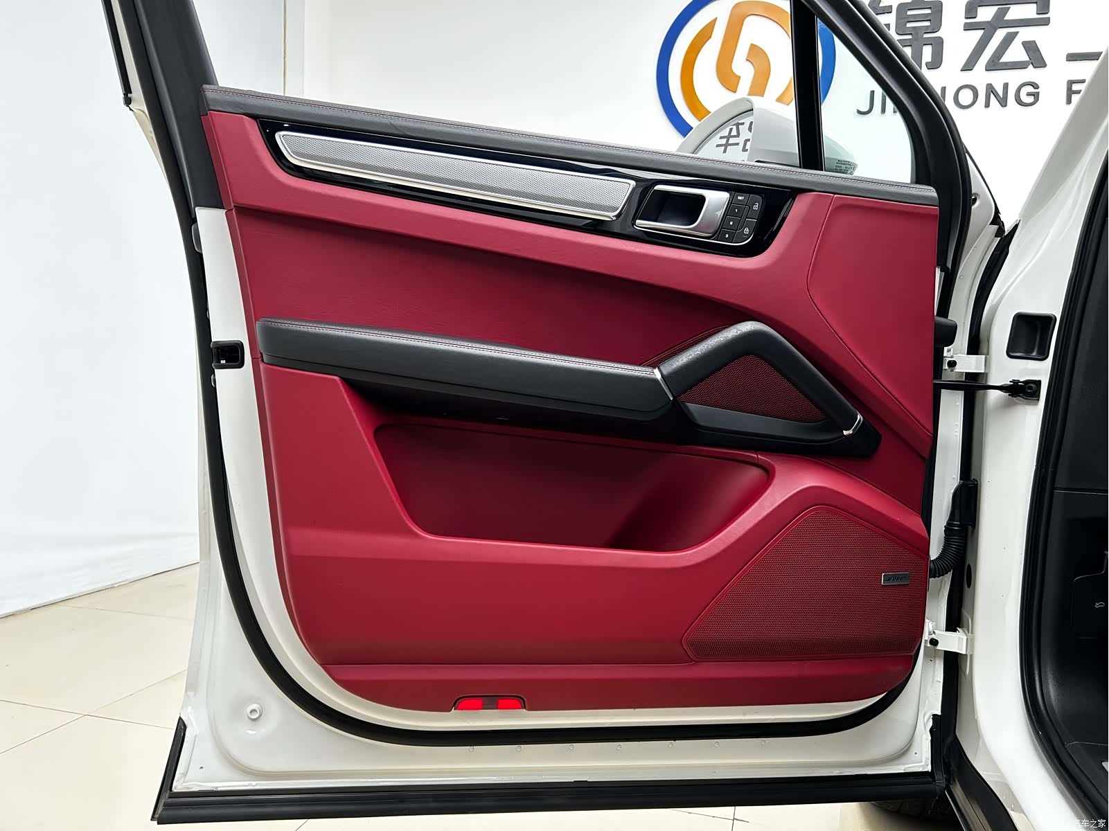 Porsche Cayenne, 2023 4
