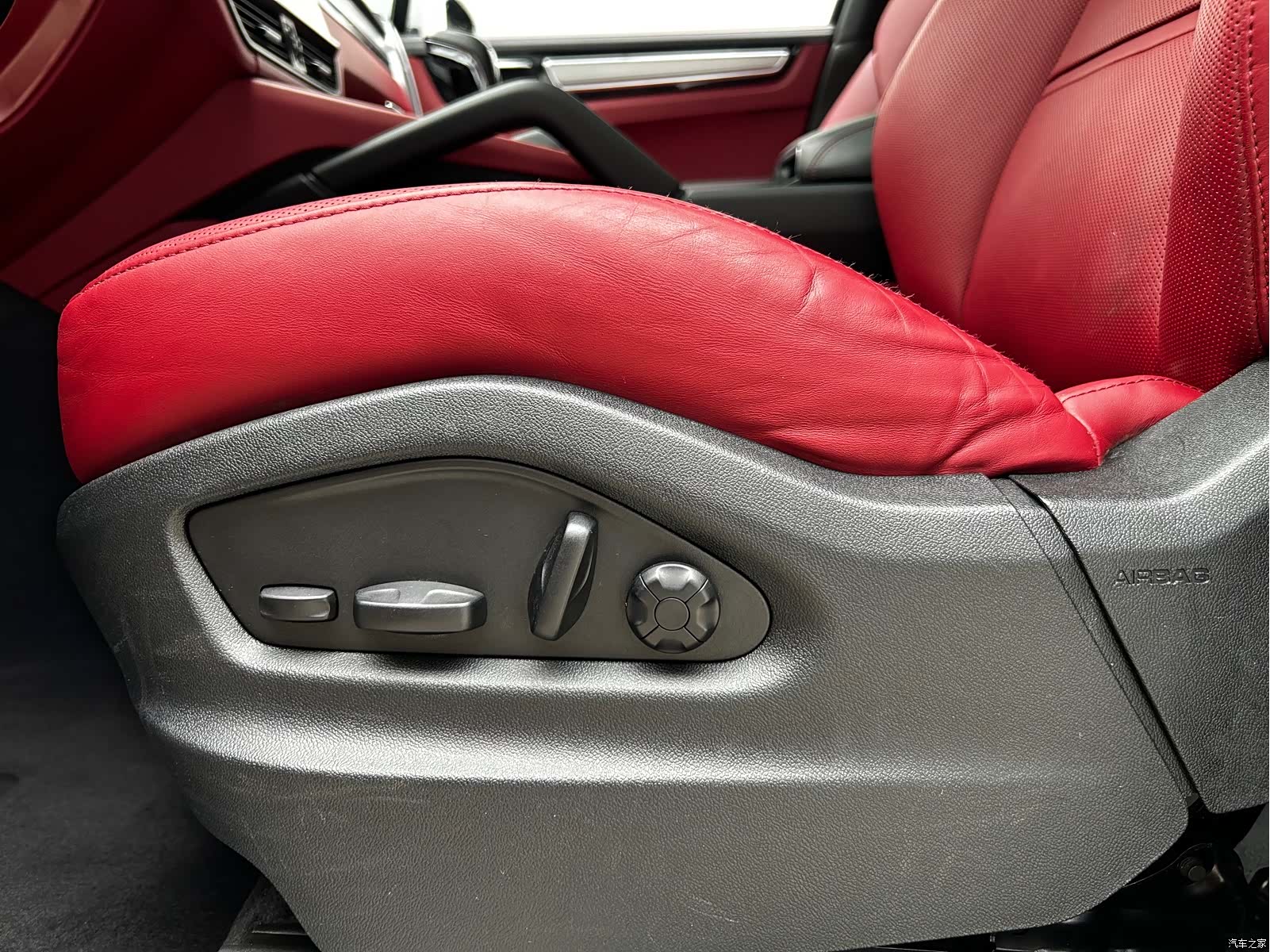 Porsche Cayenne, 2023 8