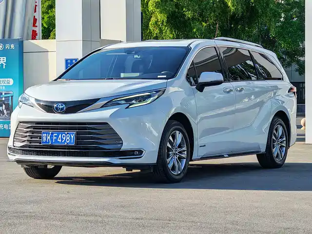 Toyota SIENNA 2023 — купить из Китая под заказ