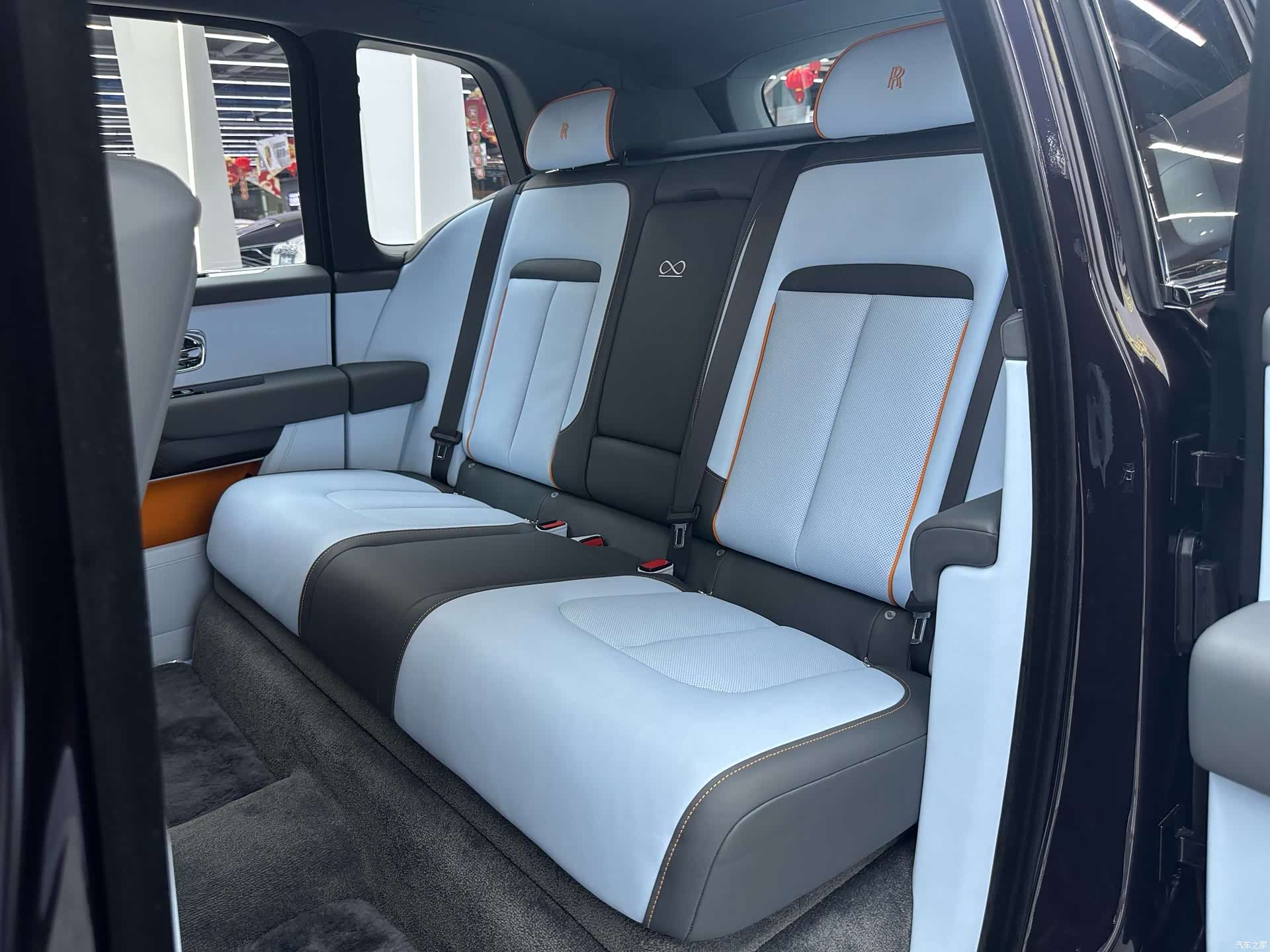 Rolls-Royce Cullinan, 2025 42